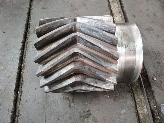 Compatibilidade com outras engrenagens do mesmo módulo Engrenagens de espinha de arenque com buraco mais afiado