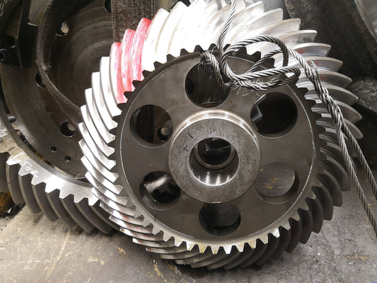 Engrenagens de bisel em espiral para aplicações de alta velocidade e de alta tensão com grau AGMA 10-11